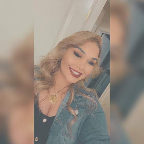 corinagonzal445